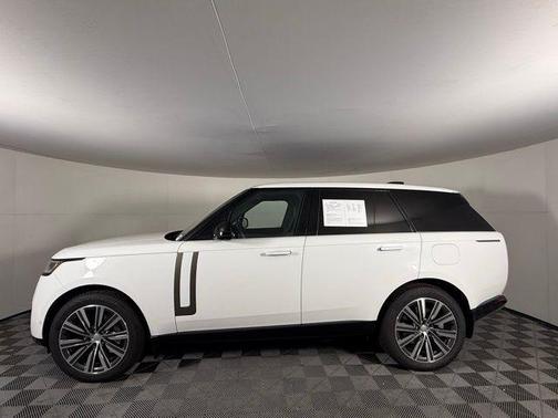 2023 Land Rover Range Rover P440e SE