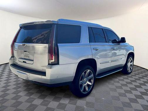 2019 Cadillac Escalade Luxury