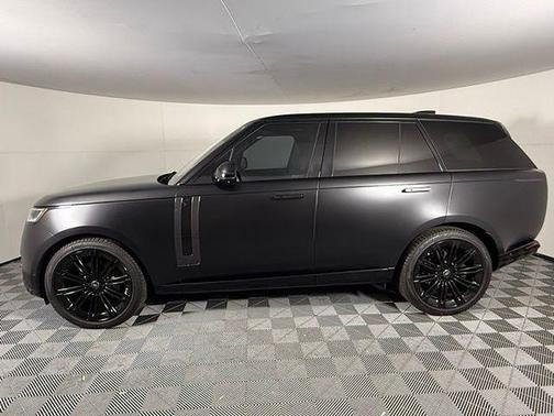 2023 Land Rover Range Rover P400 SE