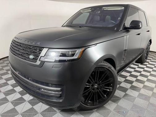 2023 Land Rover Range Rover P400 SE