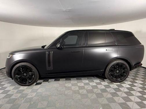 2023 Land Rover Range Rover P400 SE