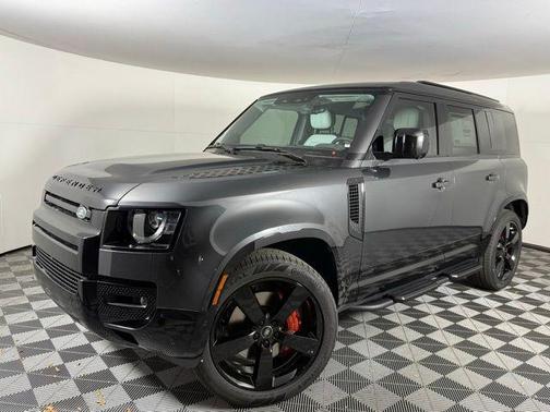 2025 Land Rover Defender 110 P400 X