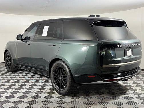 2023 Land Rover Range Rover P530 SE