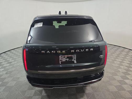 2023 Land Rover Range Rover P530 SE
