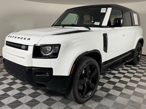 2025 Land Rover Defender 110 P500 X-Dynamic SE