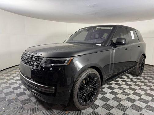 2023 Land Rover Range Rover P530 SE