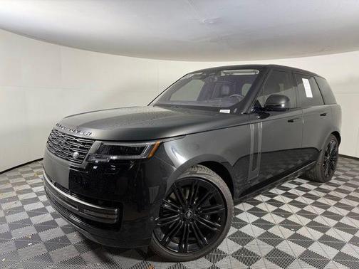 2023 Land Rover Range Rover P530 SE