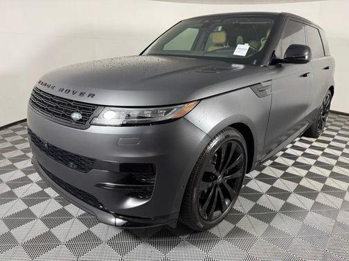 2025 Land Rover Range Rover Sport SE
