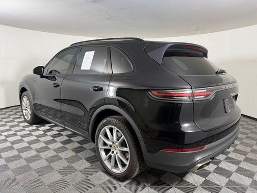 2019 Porsche Cayenne Base