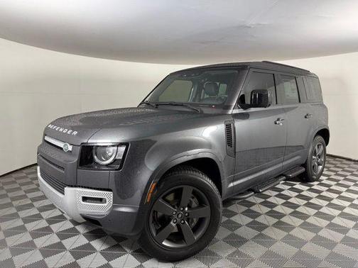 2025 Land Rover Defender 110 P300