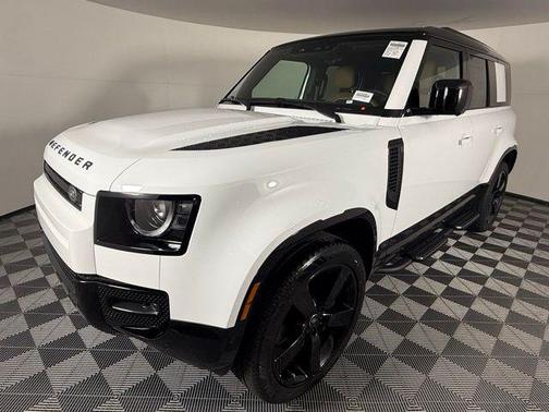 2025 Land Rover Defender 110 P400 X-Dynamic SE
