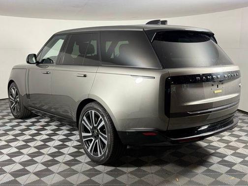 2023 Land Rover Range Rover P400 SE