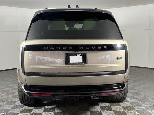 2023 Land Rover Range Rover Autobiography