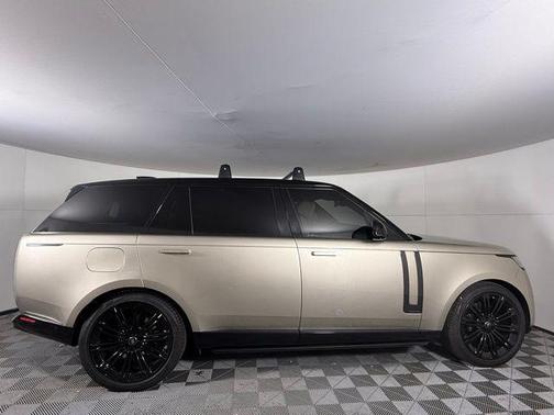 2023 Land Rover Range Rover Autobiography