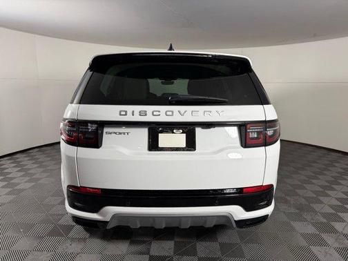 2025 Land Rover Discovery Sport S