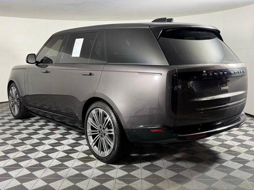 2024 Land Rover Range Rover P400 SE