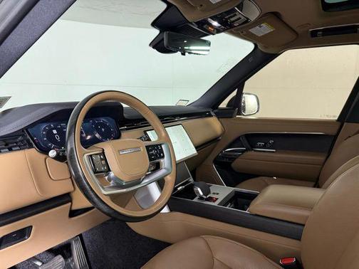 2024 Land Rover Range Rover P400 SE