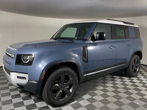 2024 Land Rover Defender 110 P300