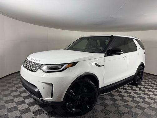 2025 Land Rover Discovery P300 S