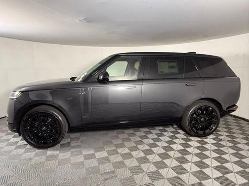 2025 Land Rover Range Rover Autobiography