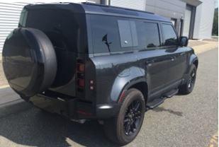 2024 Land Rover Defender 110 P300