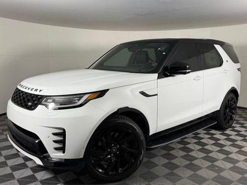 2025 Land Rover Discovery P360 Dynamic SE