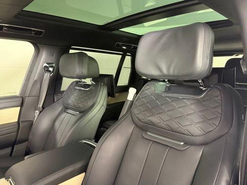 2023 Land Rover Range Rover SV