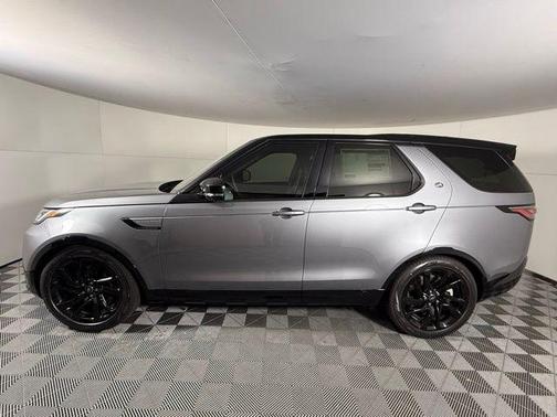2025 Land Rover Discovery P360 Dynamic SE
