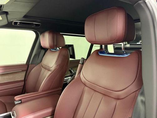 2025 Land Rover Range Rover P530 Autobiography