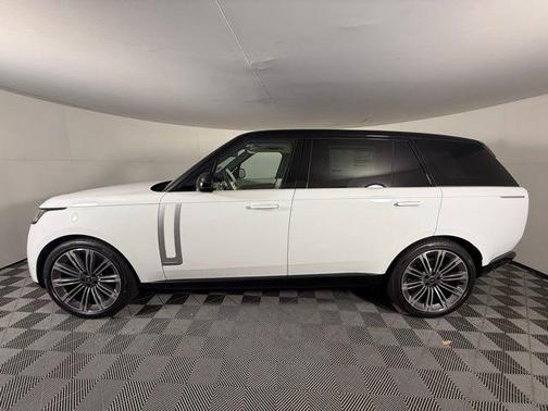 2025 Land Rover Range Rover Autobiography