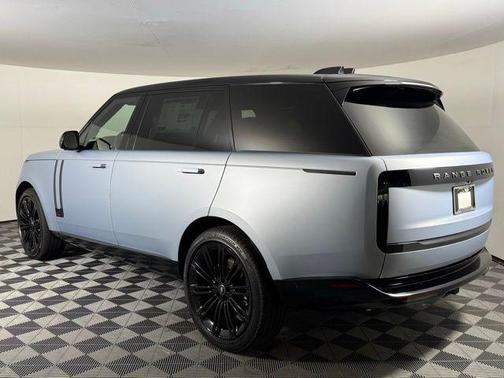 2025 Land Rover Range Rover P530 Autobiography