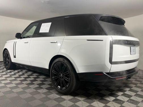 2023 Land Rover Range Rover Autobiography