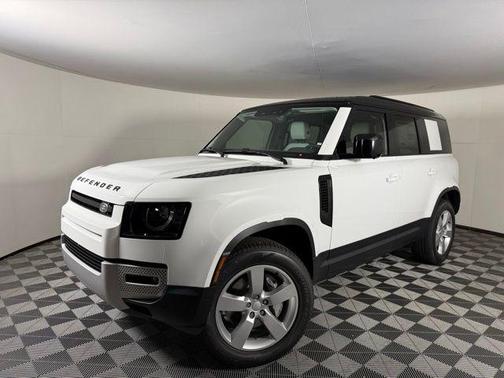 2025 Land Rover Defender 110 P300