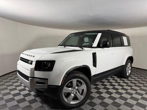 2025 Land Rover Defender 110 P300