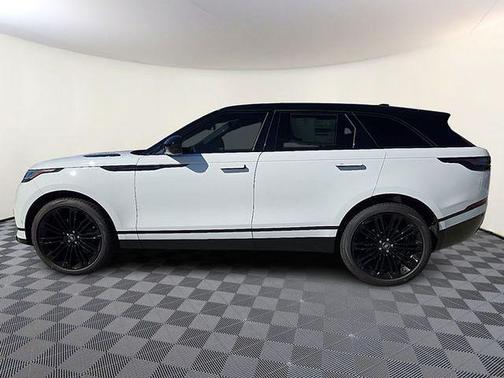 2026 Land Rover Range Rover Velar P250 SE R-Dynamic