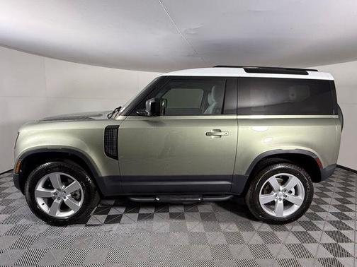 2025 Land Rover Defender 90 P300 S