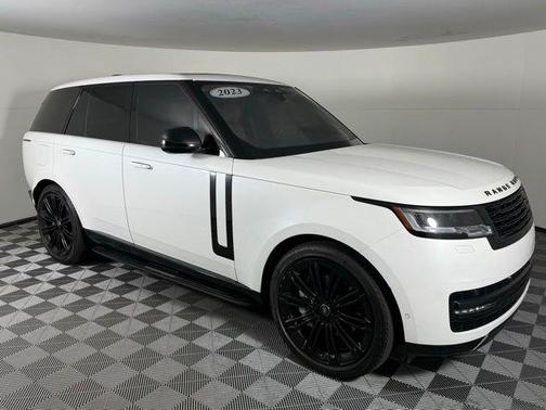 2023 Land Rover Range Rover P530 SE