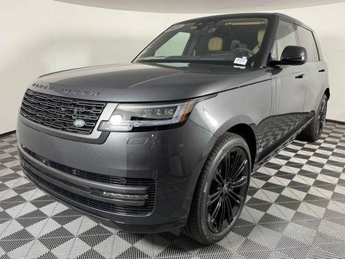 2025 Land Rover Range Rover P530 SE 7 Seat