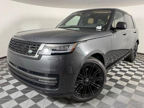 2025 Land Rover Range Rover P530 SE 7 Seat