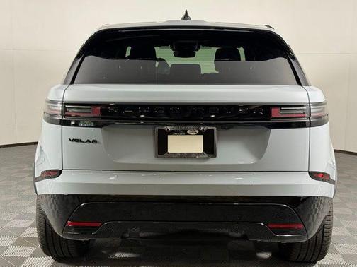 2026 Land Rover Range Rover Velar P400 Dynamic SE