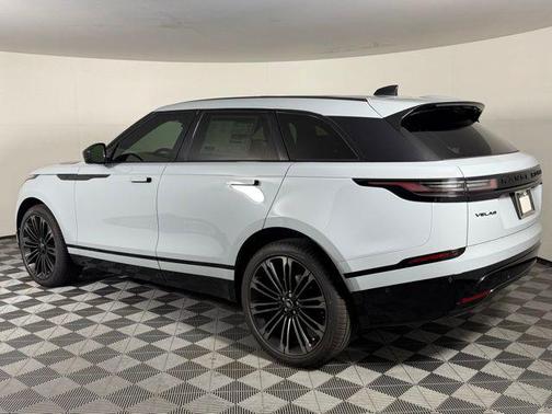 2026 Land Rover Range Rover Velar P400 Dynamic SE