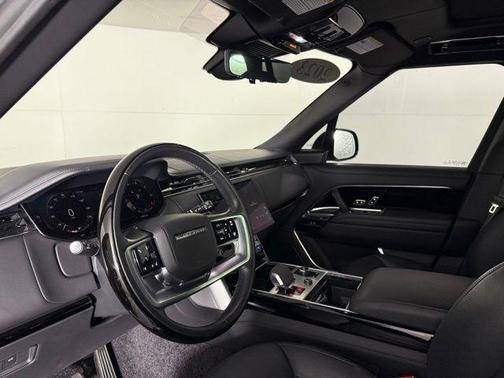 2023 Land Rover Range Rover Autobiography
