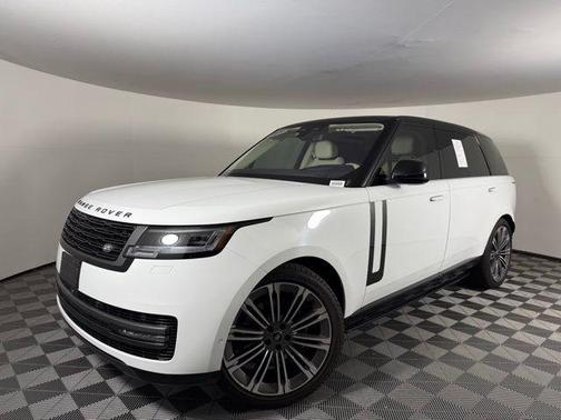 2023 Land Rover Range Rover P530 SE