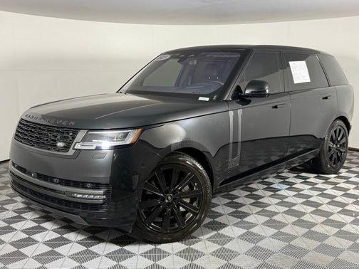 2023 Land Rover Range Rover P530 SE