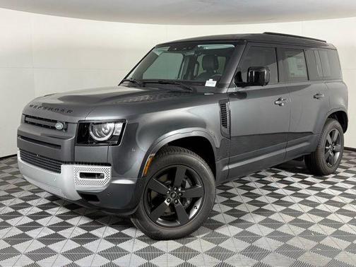 2025 Land Rover Defender 110 P400 S
