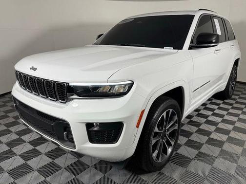 2023 Jeep Grand Cherokee Overland