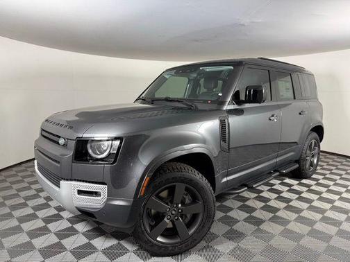 2025 Land Rover Defender 110 P400 S