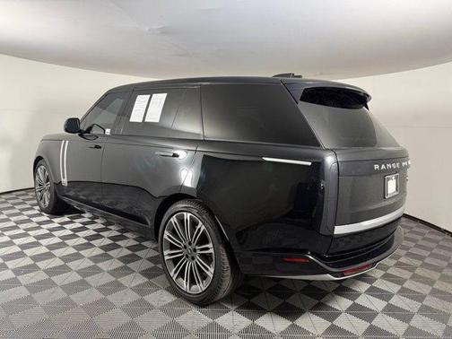 2023 Land Rover Range Rover Autobiography