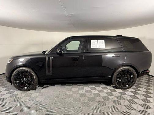 2023 Land Rover Range Rover P400 SE