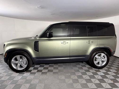 2025 Land Rover Defender 110 P300